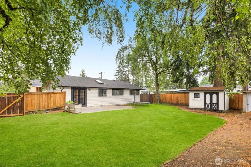 Property photo for 627 166th Avenue Ne, Bellevue photo 22