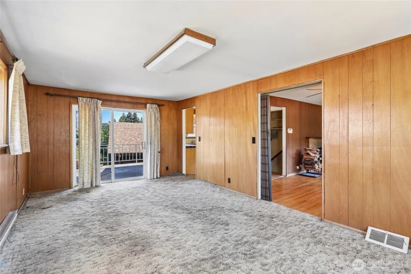 Property photo for 13004 Ambaum Boulevard Sw, Burien photo 10