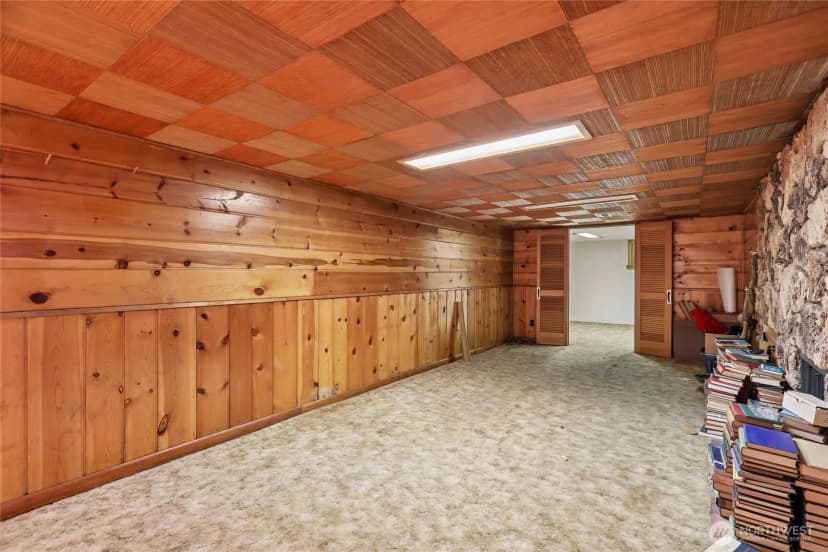 Property photo for 13004 Ambaum Boulevard Sw, Burien photo 23