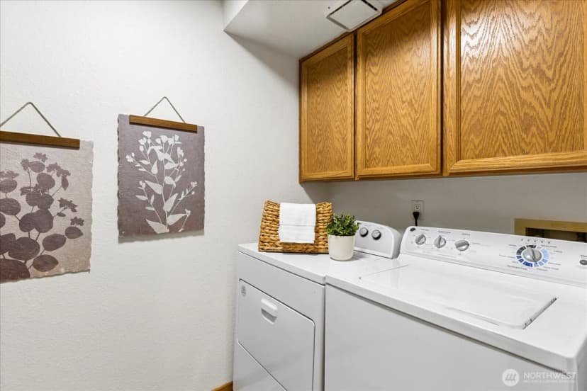 Property photo for 633 Main Street #104, Edmonds photo 23