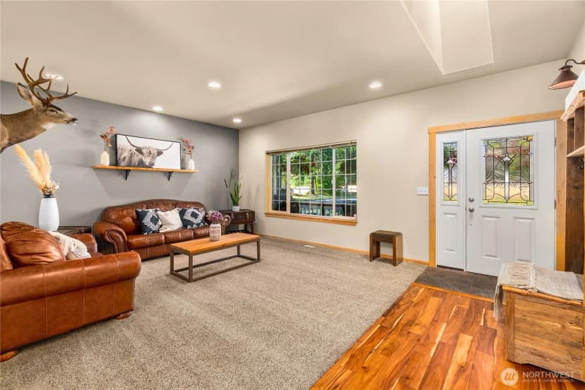 Property photo for 8522 Charmont Lane Sw, Olympia photo 4