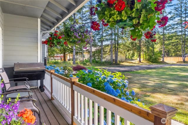 Property photo for 8522 Charmont Lane Sw, Olympia photo 3