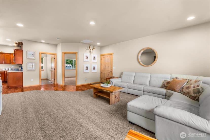 Property photo for 8522 Charmont Lane Sw, Olympia photo 15