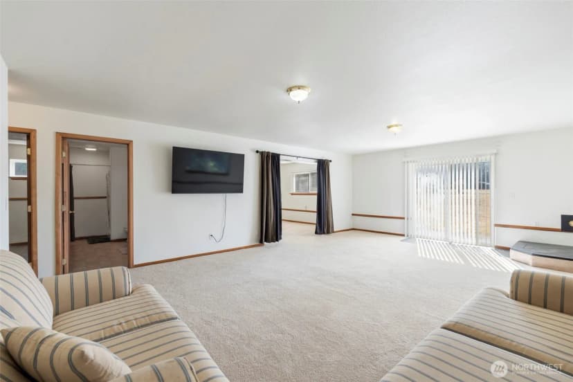 Property photo for 150 Pleasant Hill Road, Chehalis photo 32