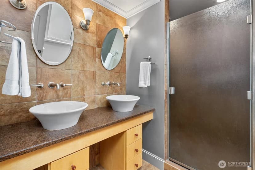 Property photo for 15865 Northup Way #41, Bellevue photo 26
