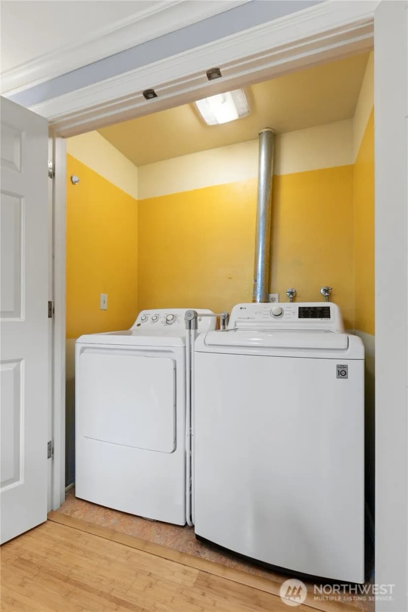 Property photo for 15865 Northup Way #41, Bellevue photo 31