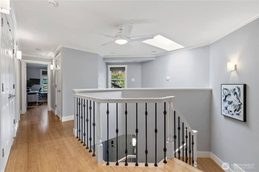 Property photo for 15865 Northup Way #41, Bellevue photo 22