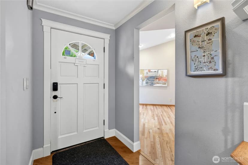 Property photo for 15865 Northup Way #41, Bellevue photo 7