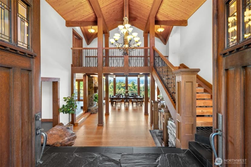Property photo for 744 Loveland Avenue, Mukilteo photo 4