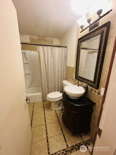 Property photo for 3210 Nw 69th Street, Seattle photo 13