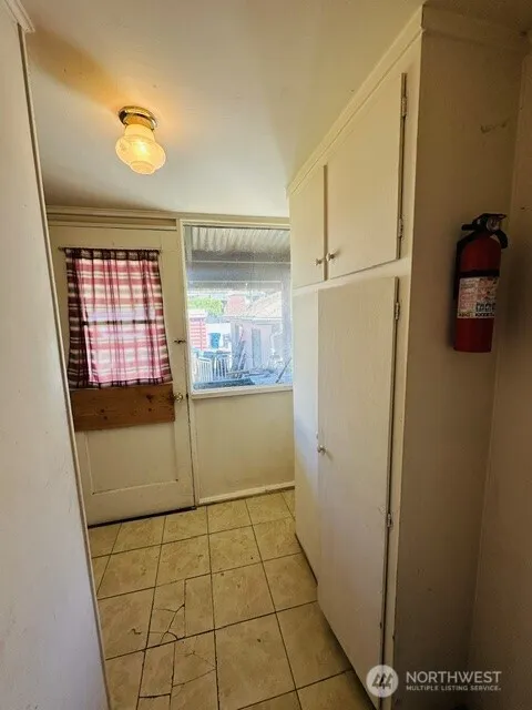 Property photo for 3210 Nw 69th Street, Seattle photo 7