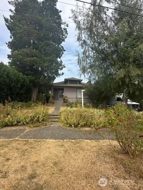 Property photo for 3210 Nw 69th Street, Seattle