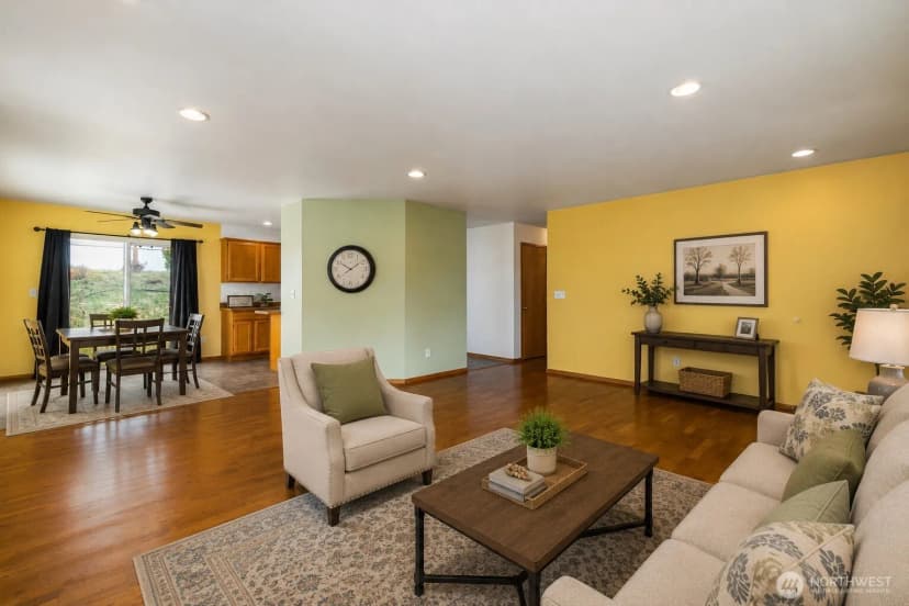 Property photo for 1425 Spruce Street, Lynden photo 5
