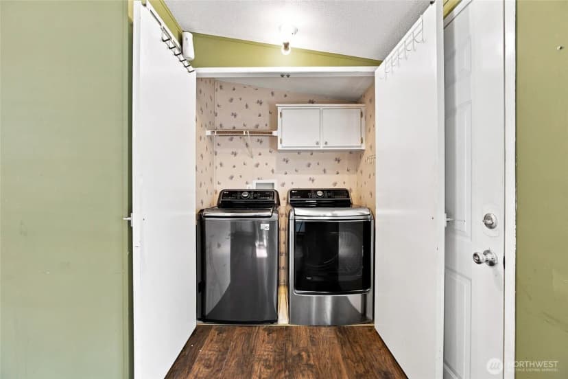 Property photo for 11509 20th Avenue Ct E #32, Tacoma photo 7
