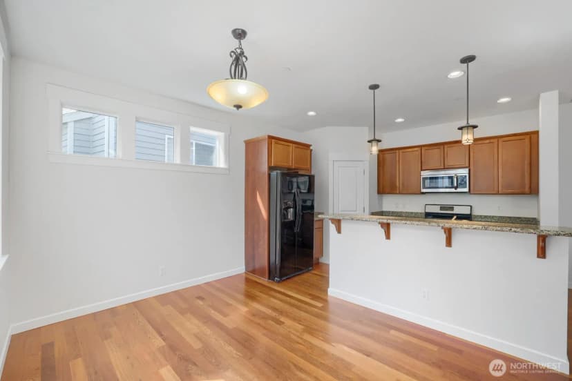 Property photo for 126 209th Place Sw, Lynnwood photo 9
