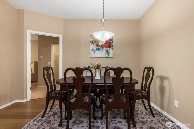 Property photo for 14335 Simonds Rd Ne #a102, Kirkland photo 6