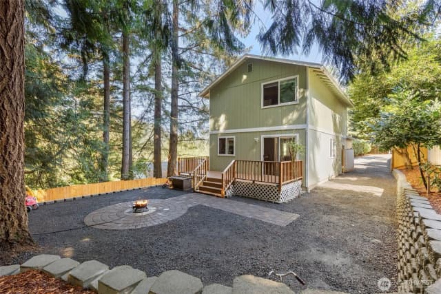 Property photo for 3315 1st Street, Bremerton photo 2