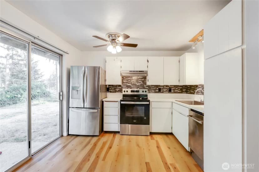 Property photo for 982 Sw Shannon Drive, Port Orchard photo 8