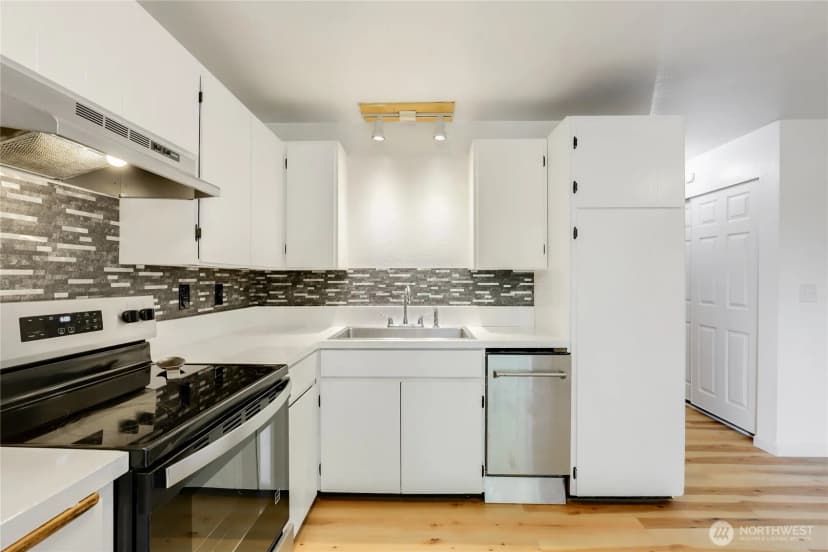 Property photo for 982 Sw Shannon Drive, Port Orchard photo 10