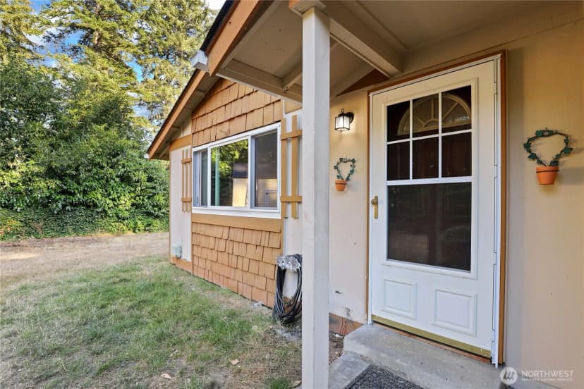 Property photo for 982 Sw Shannon Drive, Port Orchard photo 3