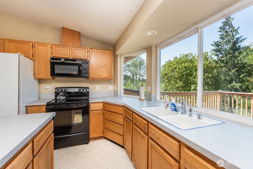Property photo for 99 Nebel Drive, Sequim photo 12