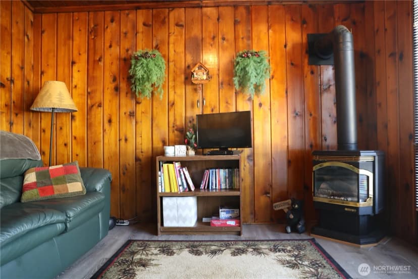 Property photo for 230 Pine Cliffs Drive, Naches photo 9