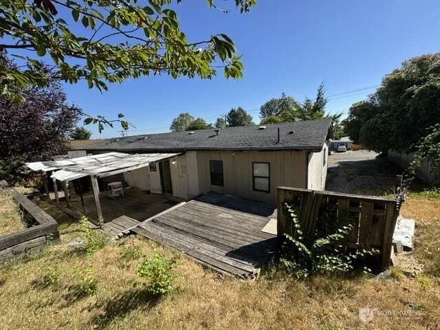 Property photo for 13745 42nd Avenue S, Tukwila photo 28