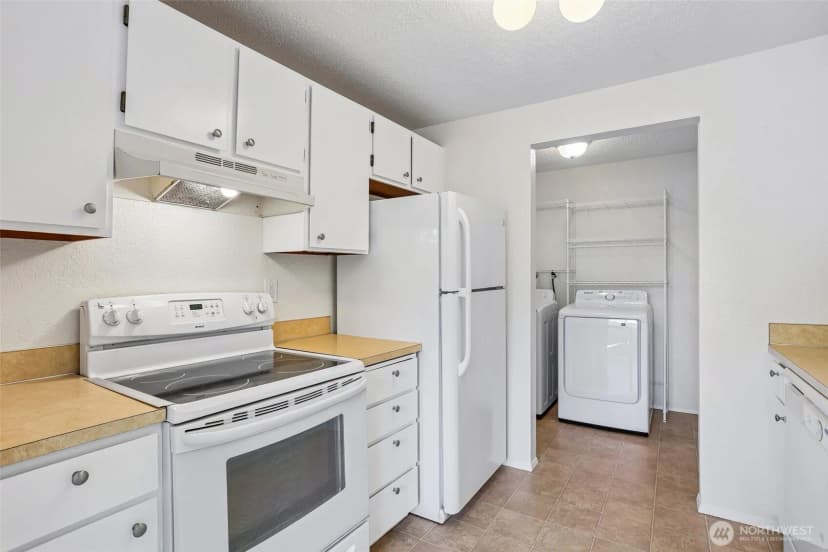 Property photo for 4904 81st Place Sw #206, Mukilteo photo 9