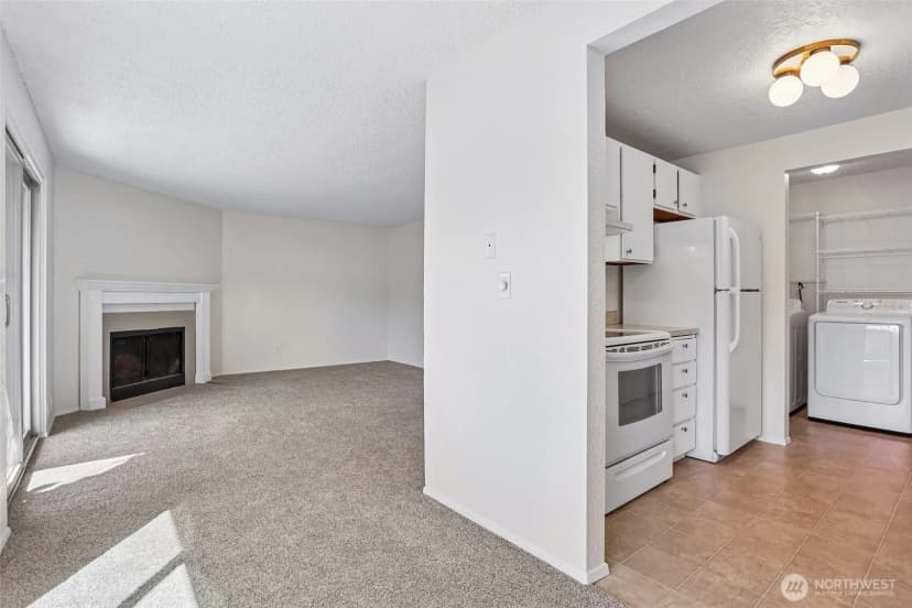 Property photo for 4904 81st Place Sw #206, Mukilteo photo 7