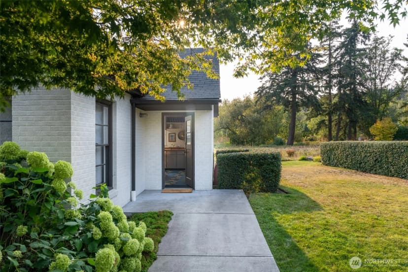 Property photo for 4569 Point White Drive Ne, Bainbridge Island photo 25