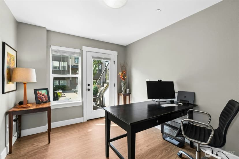 Property photo for 1340 Brooklyn Walk Ne, Issaquah photo 17