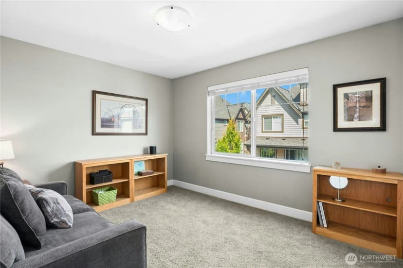 Property photo for 1340 Brooklyn Walk Ne, Issaquah photo 14