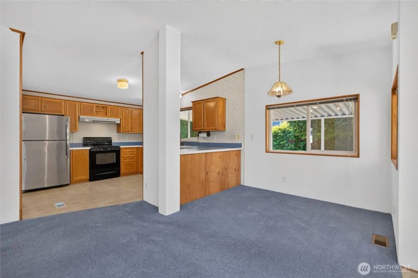 Property photo for 23825 15th Avenue Se #302, Bothell photo 12