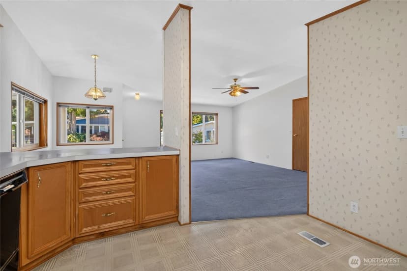 Property photo for 23825 15th Avenue Se #302, Bothell photo 16
