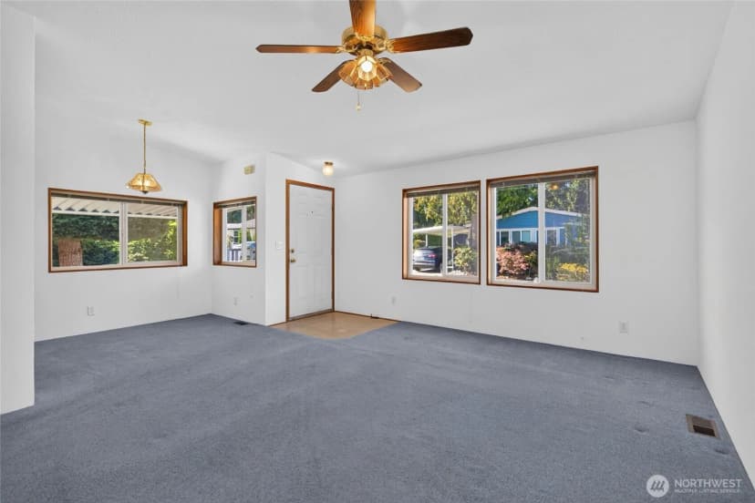 Property photo for 23825 15th Avenue Se #302, Bothell photo 9