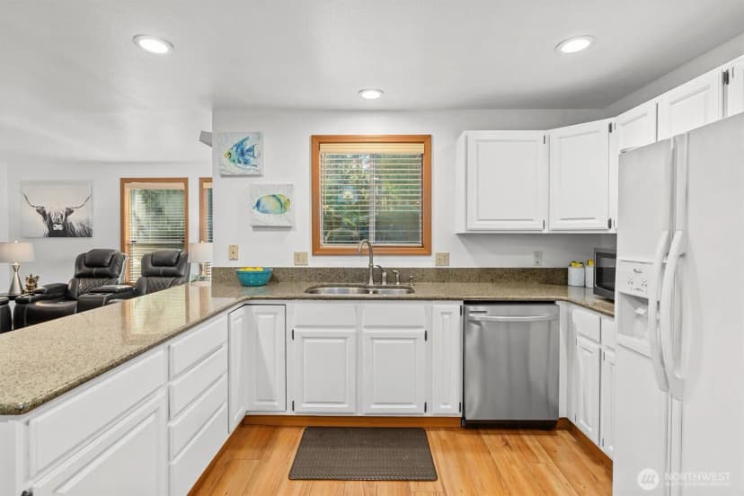 Property photo for 5750 Troon Avenue Sw, Port Orchard photo 11