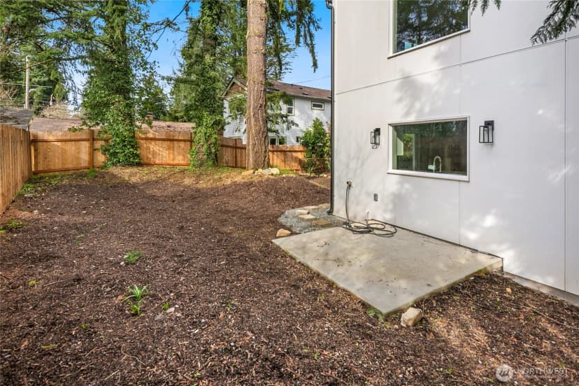 Property photo for 1404 N 136th Street, Seattle photo 12