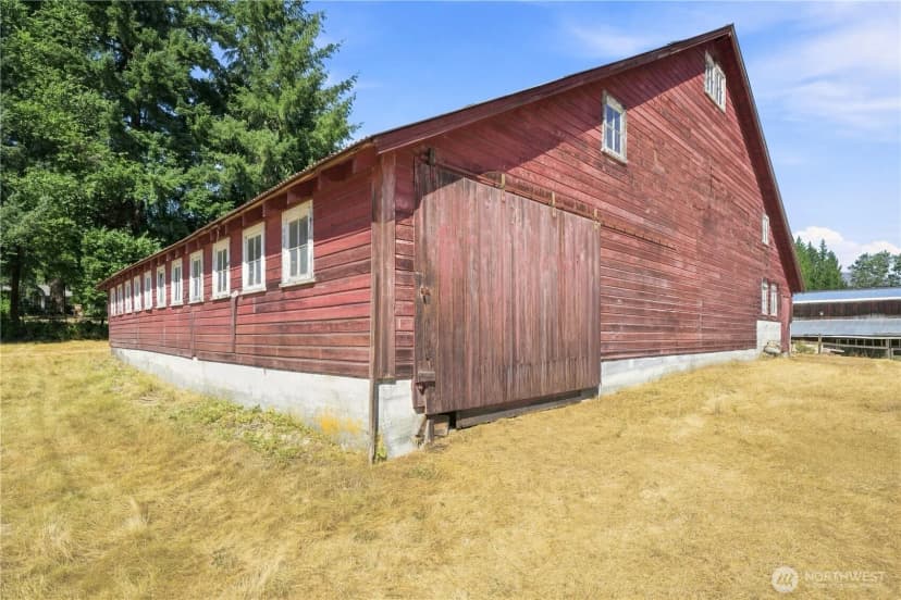 Property photo for 13714 217th Avenue Se, Issaquah photo 26