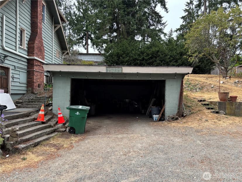 Property photo for 15739 Densmore Avenue N, Shoreline photo 7