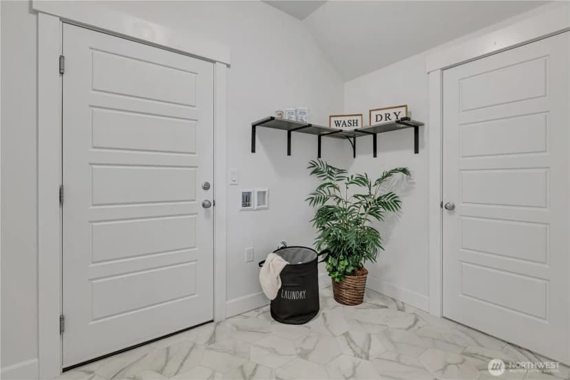 Property photo for 21210 115th Street Ct E, Bonney Lake photo 17