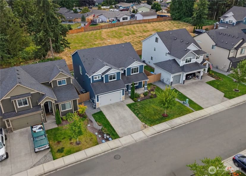 Property photo for 21210 115th Street Ct E, Bonney Lake photo 33