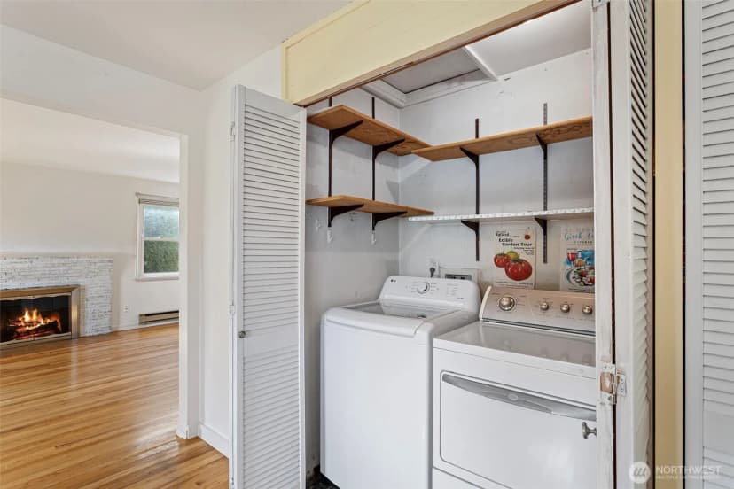 Property photo for 8337 27th Avenue Nw, Seattle photo 17