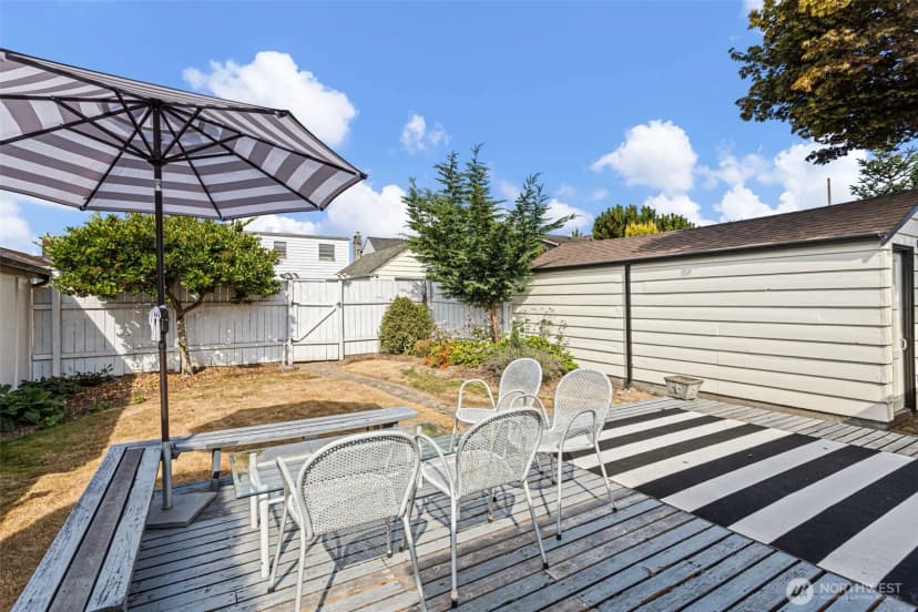 Property photo for 8337 27th Avenue Nw, Seattle photo 19