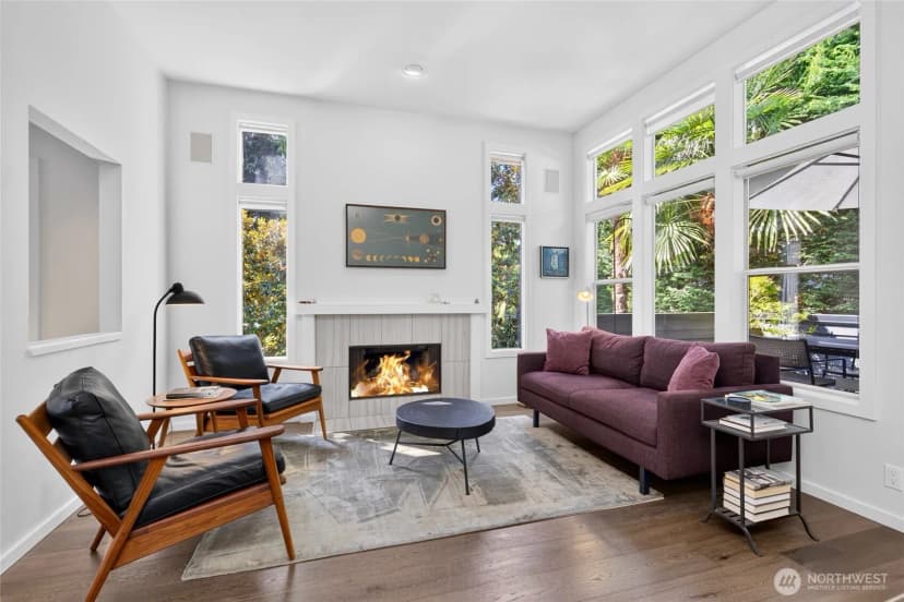 Property photo for 2518 E Roy Street, Seattle photo 16