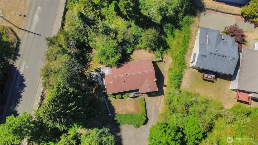 Property photo for 18404 14th Avenue E, Spanaway photo 33