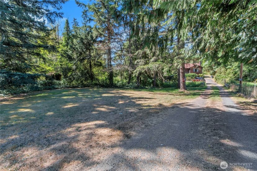 Property photo for 18404 14th Avenue E, Spanaway photo 10