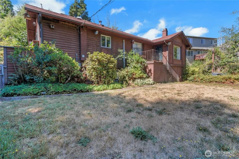 Property photo for 18404 14th Avenue E, Spanaway photo 3