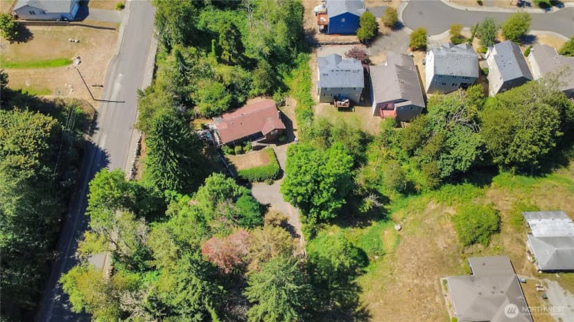 Property photo for 18404 14th Avenue E, Spanaway photo 35