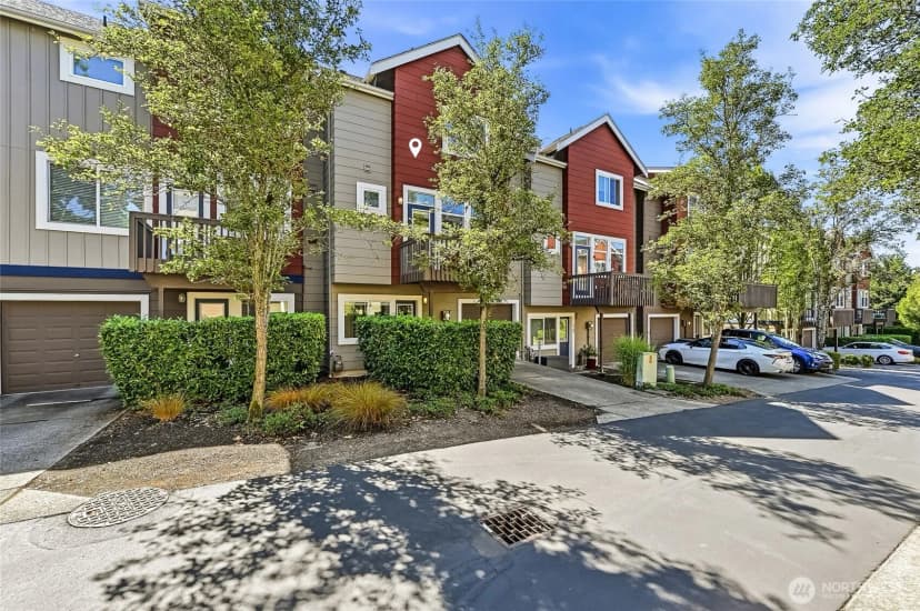 Property photo for 1771 25th Avenue Ne, Issaquah photo 31