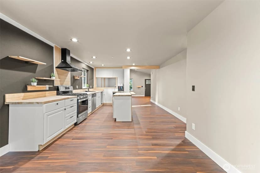 Property photo for 19716 20th Street Sw, Lakebay photo 8